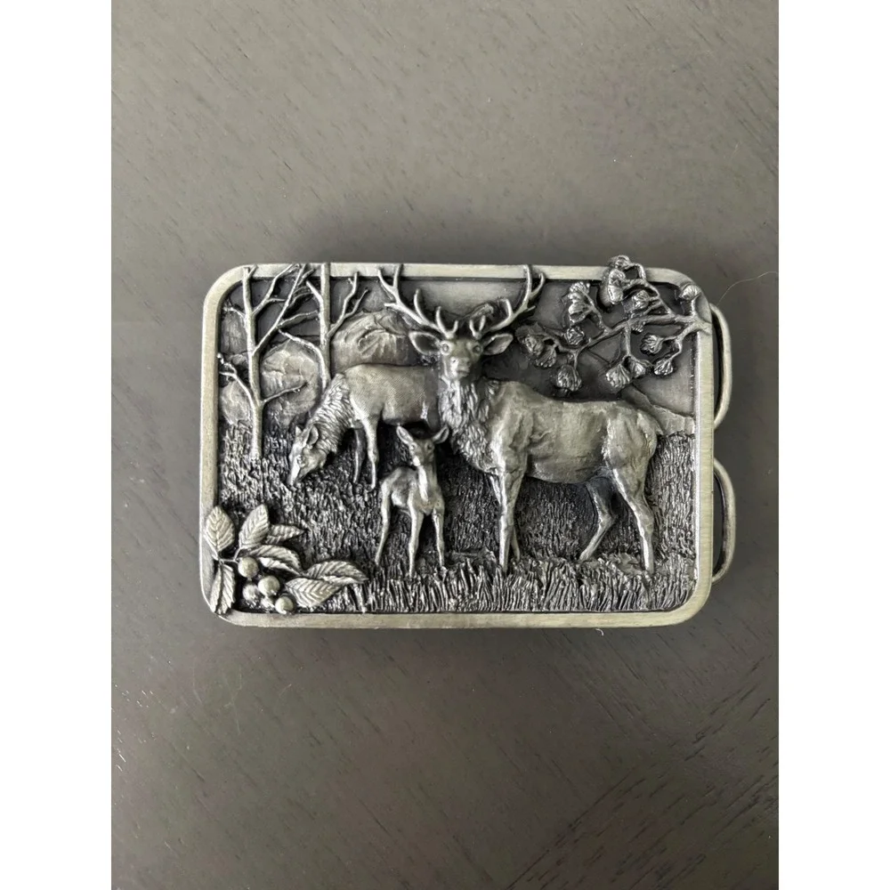 Vintage 1982 Siskiyou Elk Family Belt Buckle Pewter Wildlife Nature L-10 Oregon